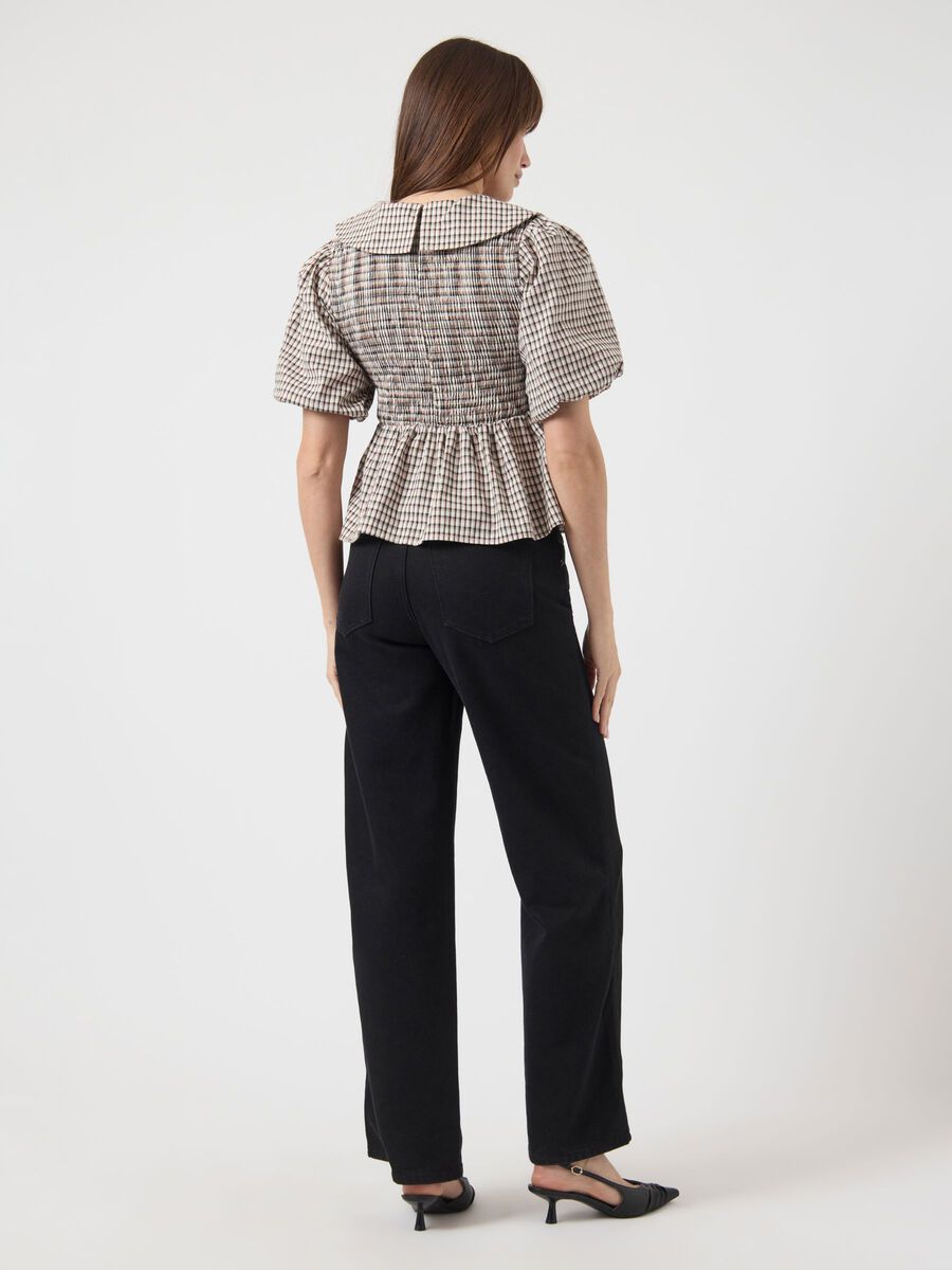 Carousel image - YASCHEMMA SHORT SLEEVED BLOUSE, Birch | 2