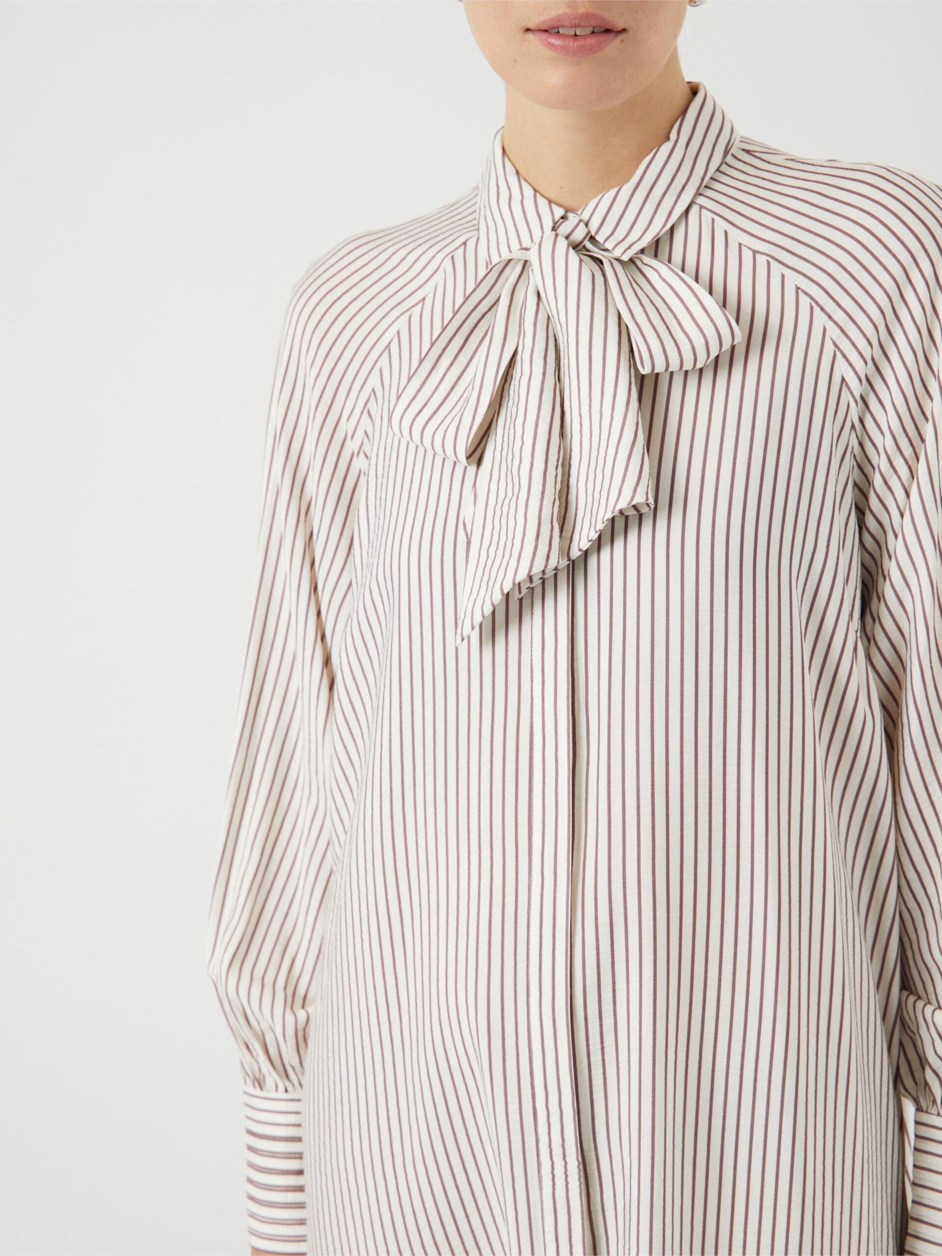 Carousel image - YASPIL SHIRT DRESS, Star White | 3