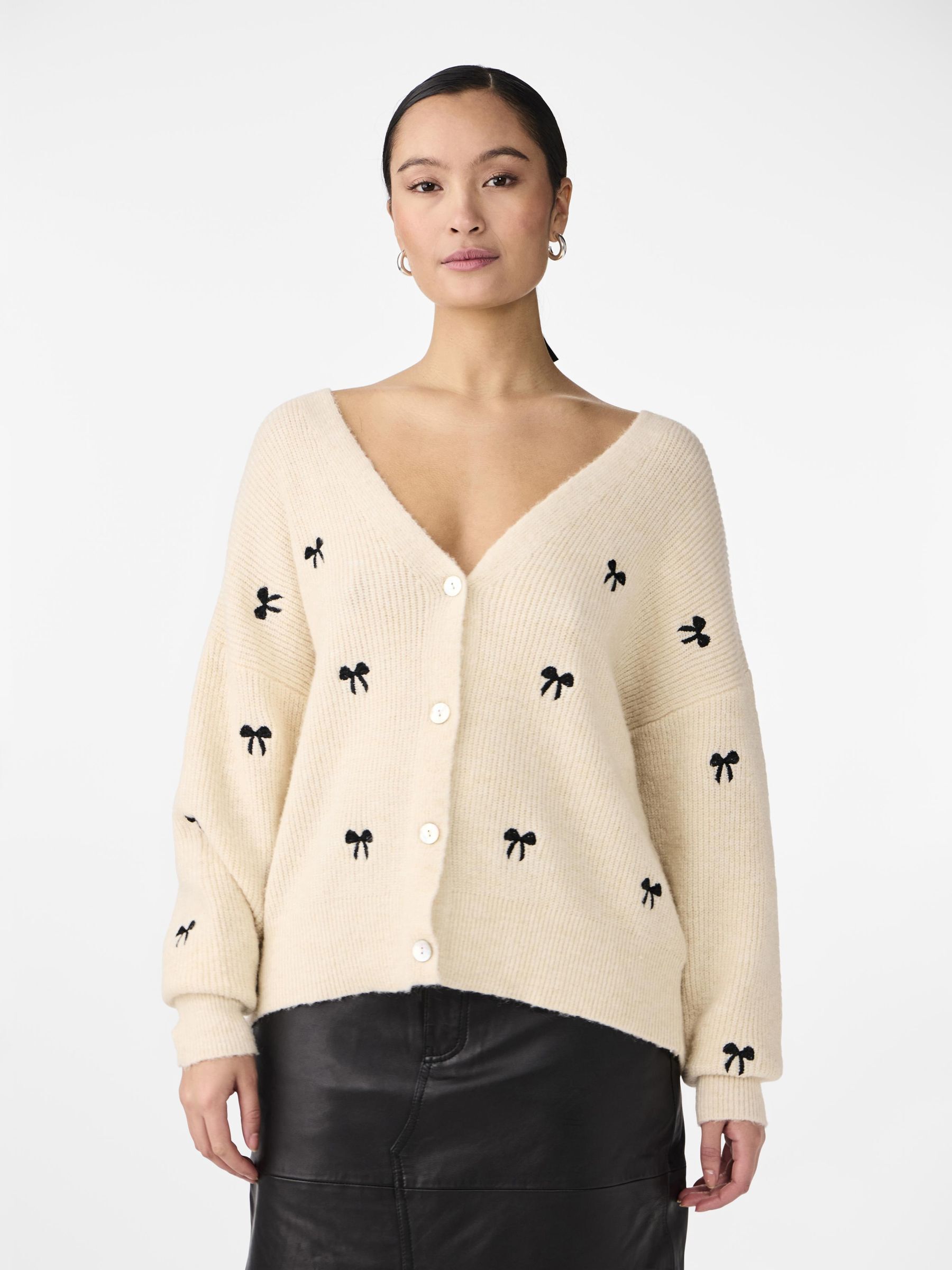 Yas cardigan top