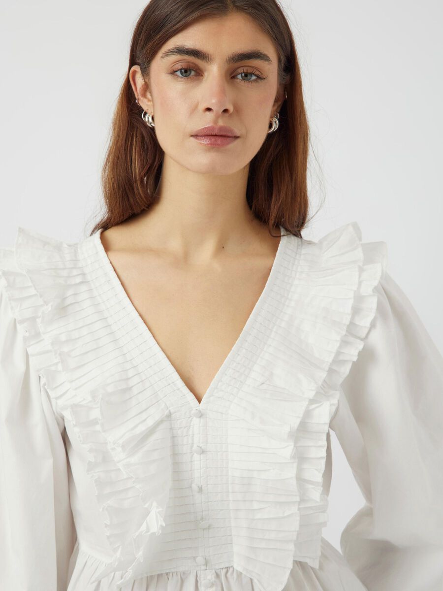Carousel image - YASRUNA 3/4 SLEEVED TOP, Star White | 3