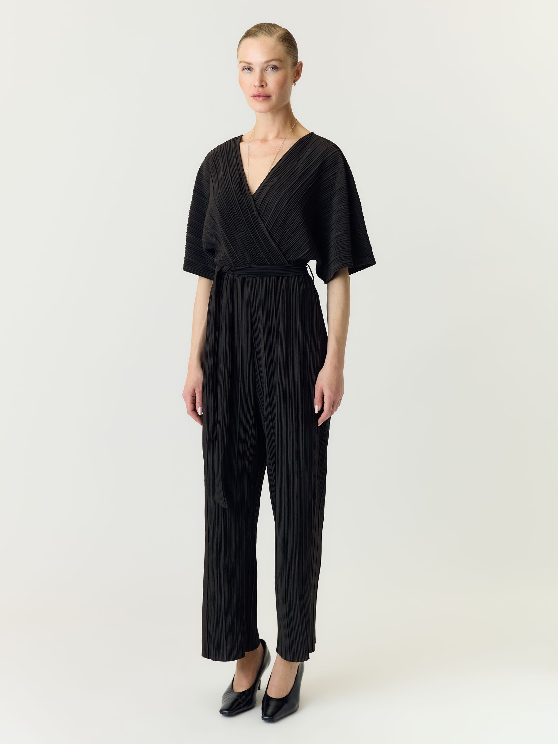 YASOLINDA JUMPSUIT | Black | YAS® UK