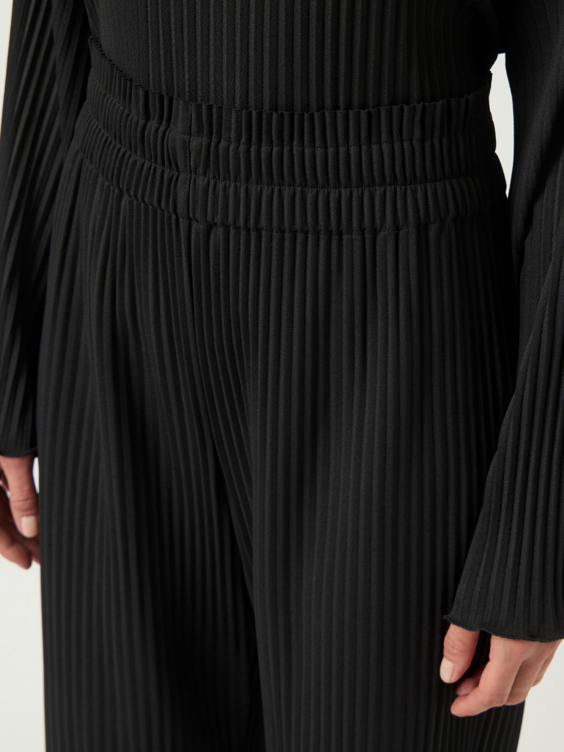 Carousel image - YASALISA TROUSERS, Black | 3