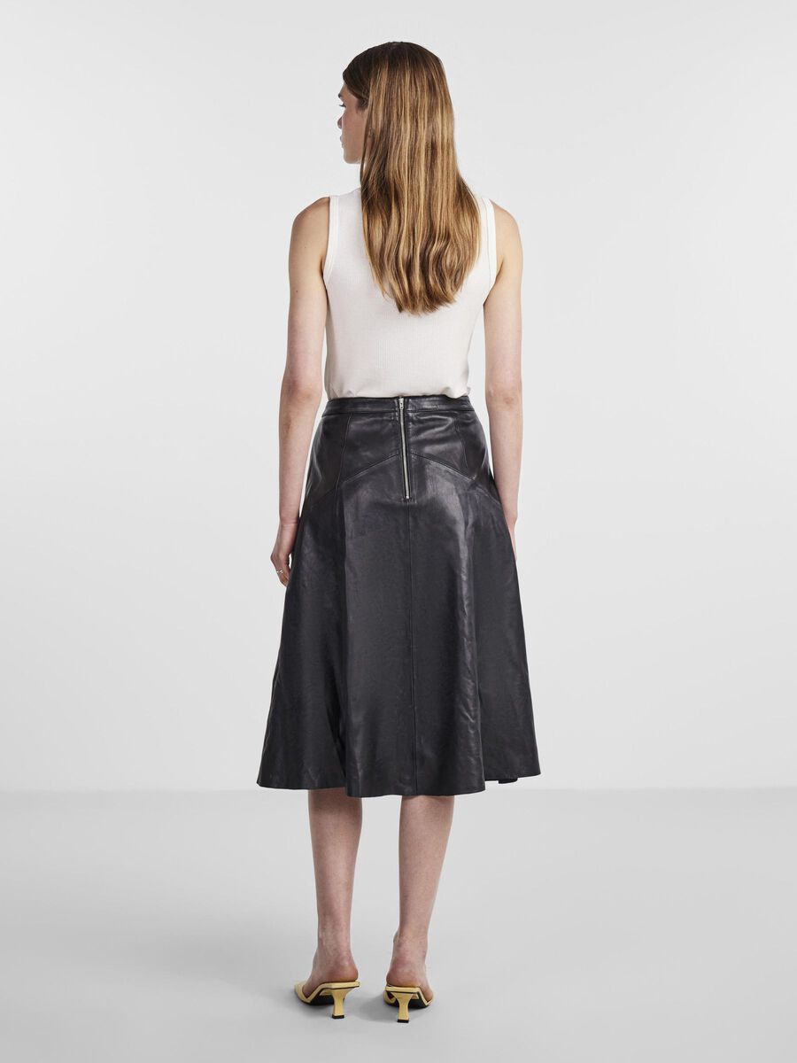 Y.A.S YASHANNAH MIDI LEATHER SKIRT, Black, highres - 26031568_Black_004.jpg