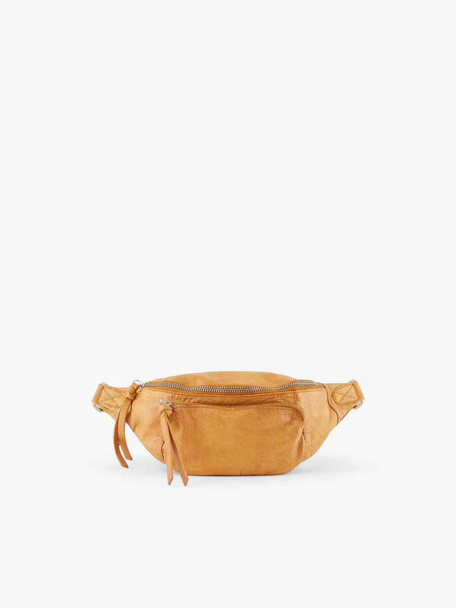 corriente Cava habilitar Leather bum bag | Pieces