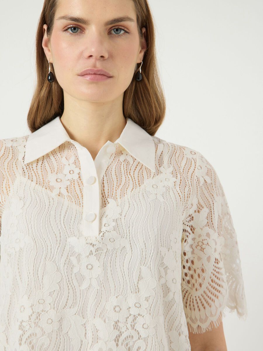 Carousel image - YASKOI LACE TOP, Pristine | 3