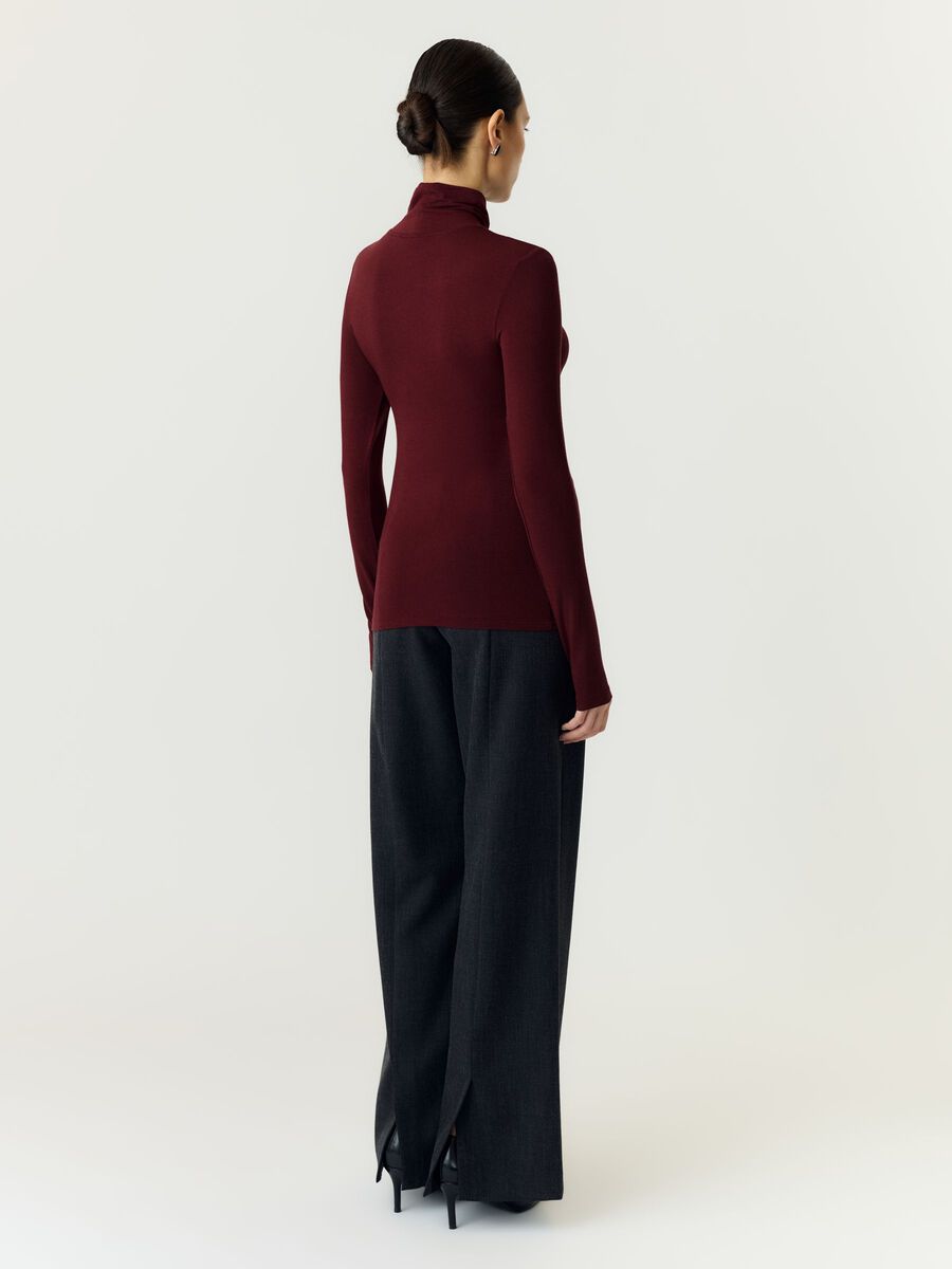 Carousel image 2 YASWOOLAN   TOP, Fig