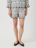 YAS YASMULLA SHORTSIT, Star White, highres - 26037626_StarWhite_1187300_003.jpg