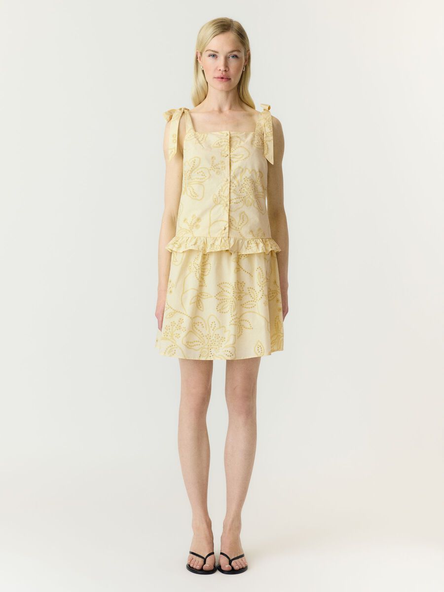 Carousel image - YASALVANA  STRAP TOP, Anise Flower | 4