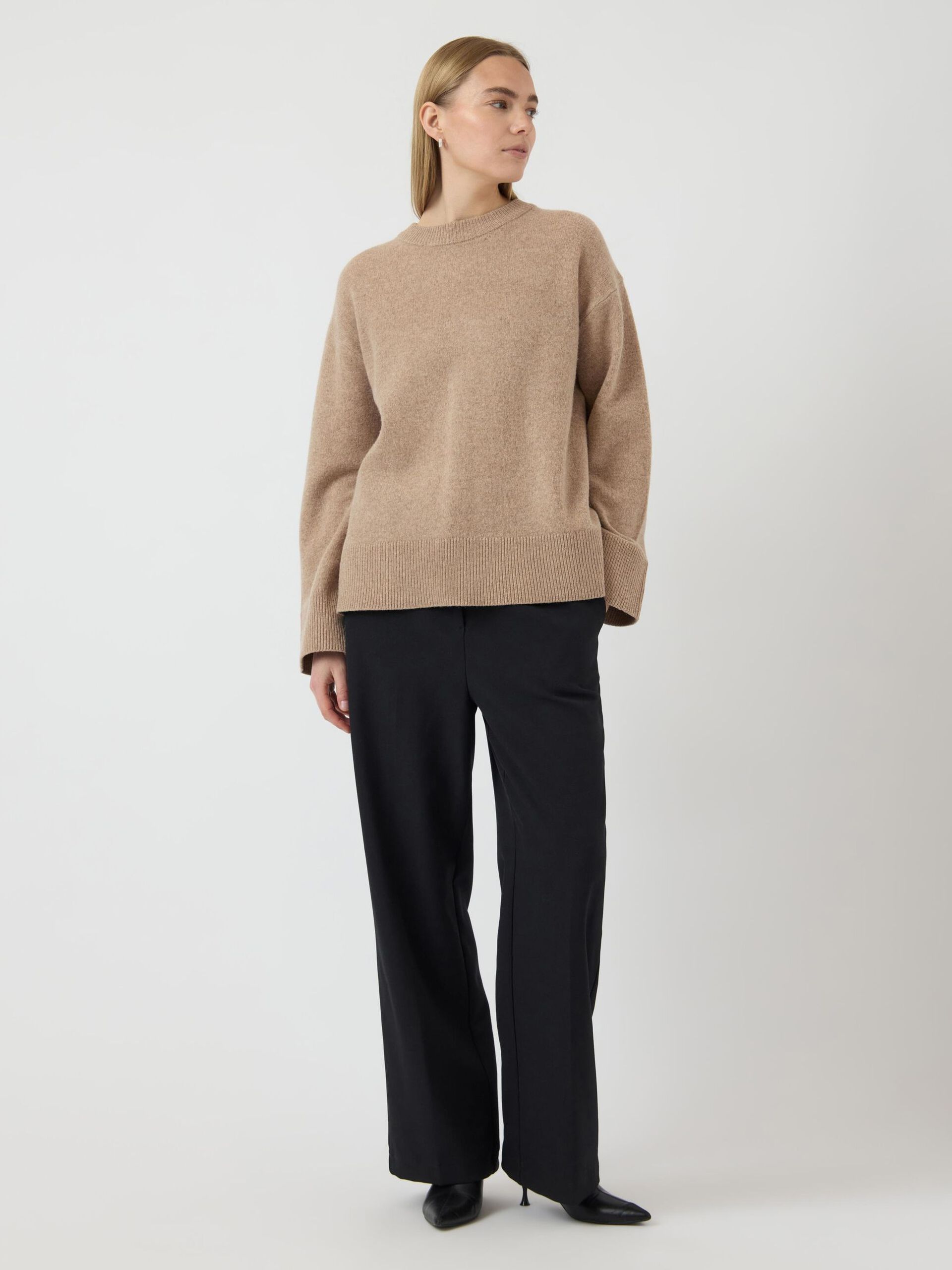 Carousel image - YASNOLA KNITTED PULLOVER, Oat Milk | 4