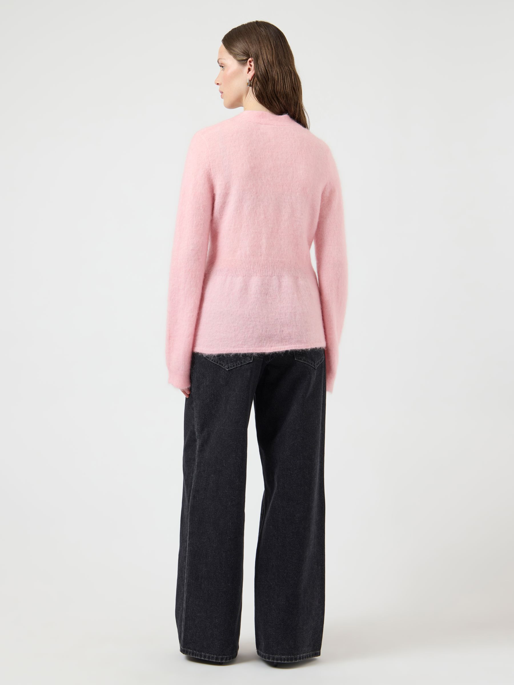 【一度着用のみ】Lowgauge Mohair Knit コーラルピンク Mohēras džemperis ''EYRA'' – MIA KNITWEAR