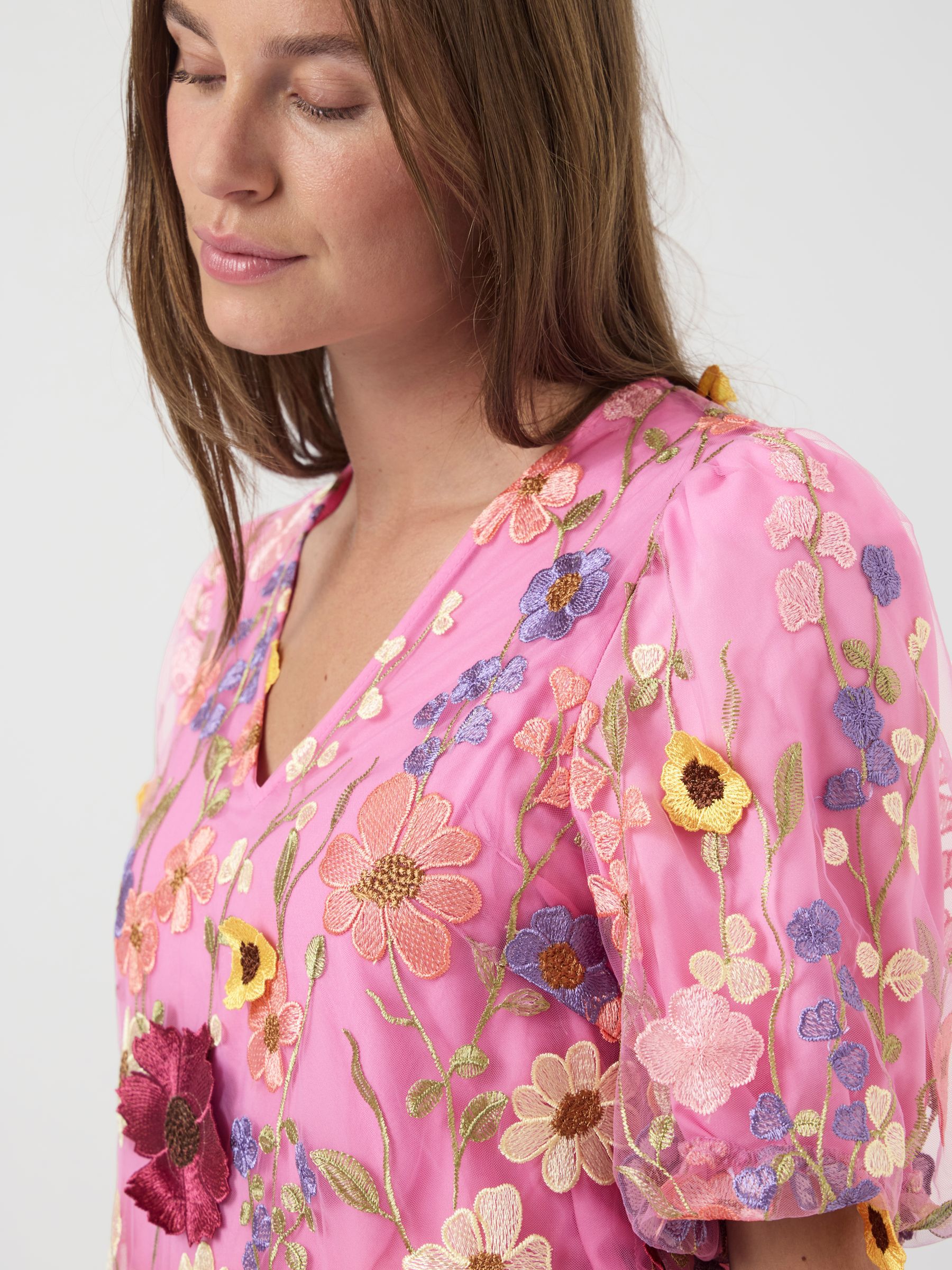 試着のみ yae Flower spangle camisole dress yae（ヤエ）の「Flower spangle camisole dress/フラワースパンコール