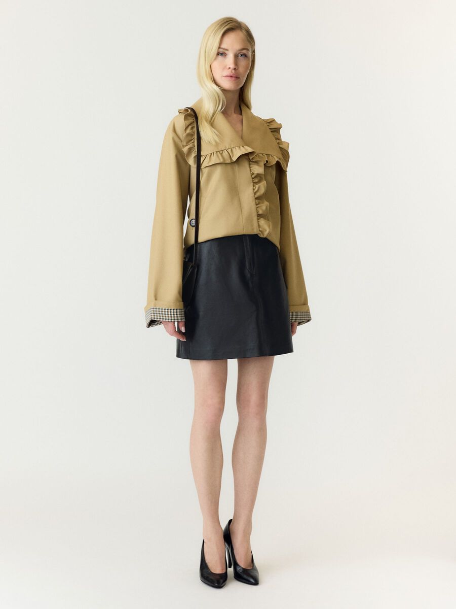 Carousel image 5 YASELSIA SHORTS TRENCHCOAT, Incense
