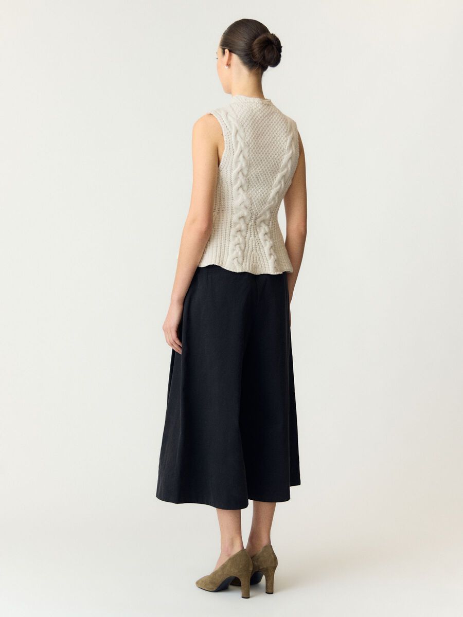 Carousel image 4 YASPEPPA KNIT TOP, Pristine