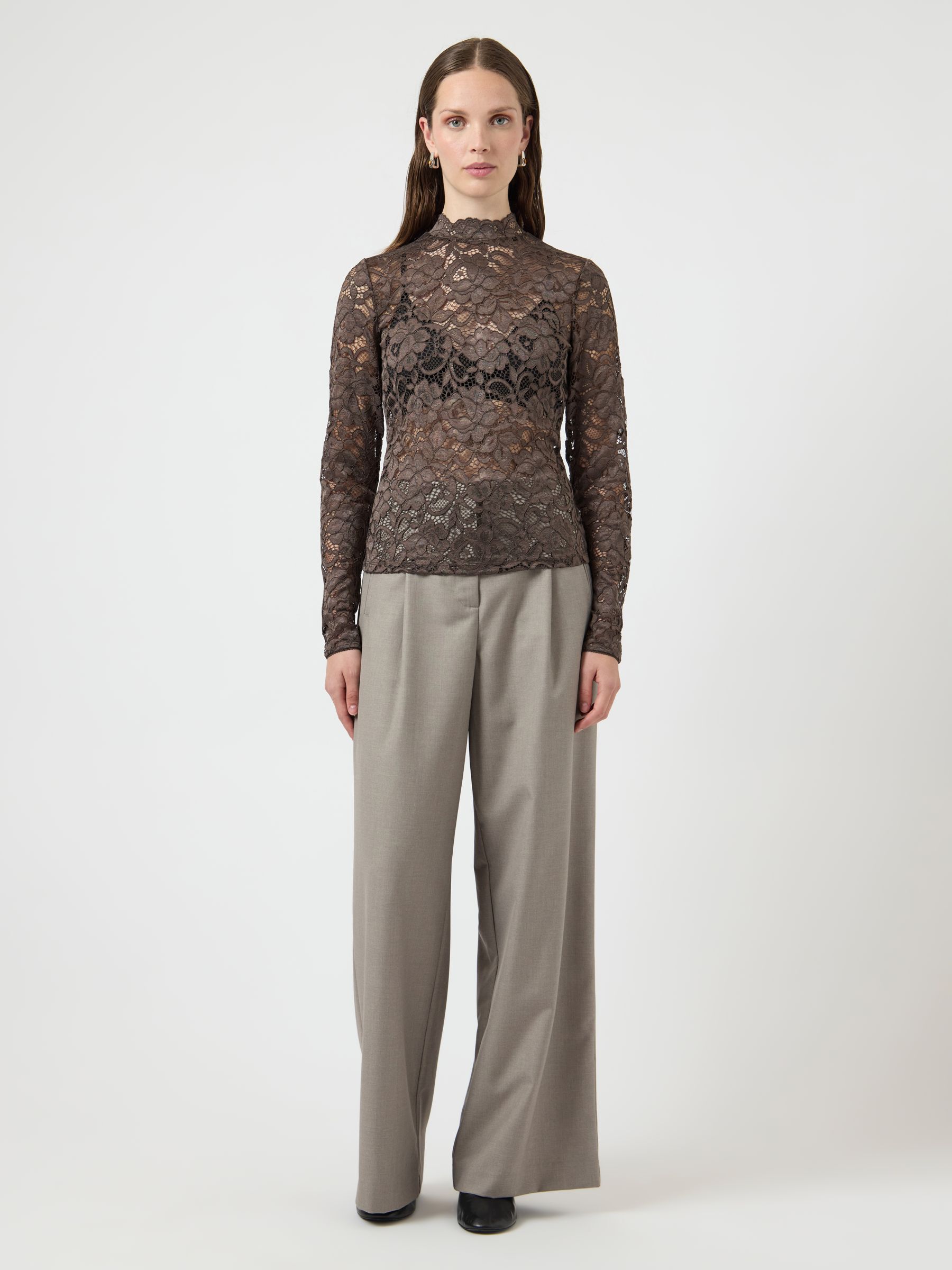 YASLACEY LACE LONG SLEEVED TOP | Brown | YAS® Switzerland