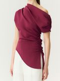 Product image thumbnail - TOP Z ODKRYTYMI RAMIONAMI, Rhododendron | 3