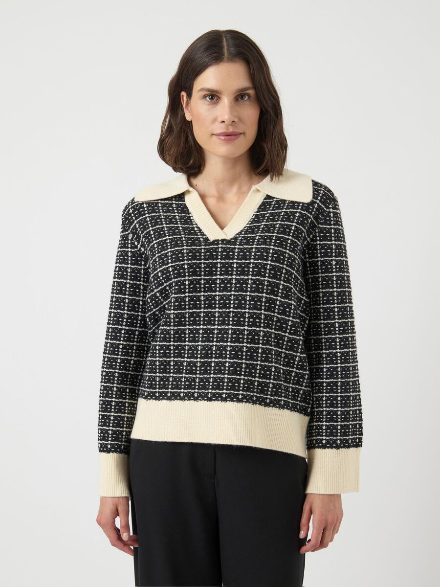 Carousel image - YASLIVIA V-NECK KNITTED PULLOVER, Black | 1