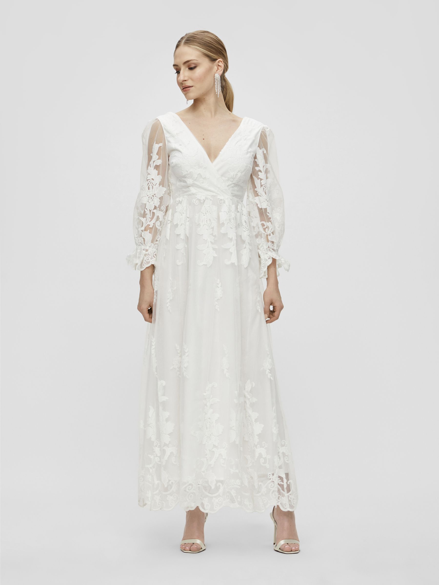 Yas bridal dress