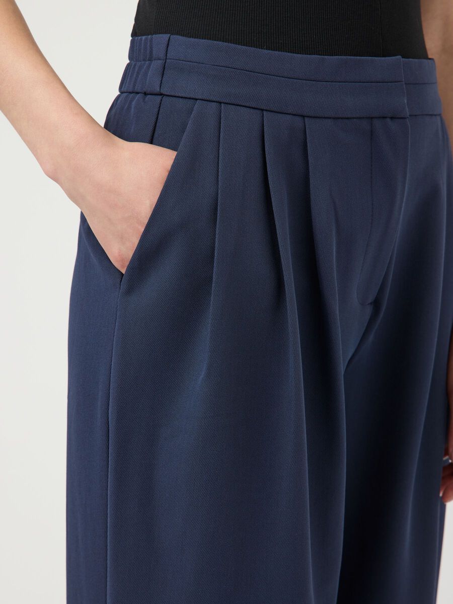 Carousel image - YASDAKOTA H&Oslash;JTALJEDE BUKSER, Navy Blazer | 3