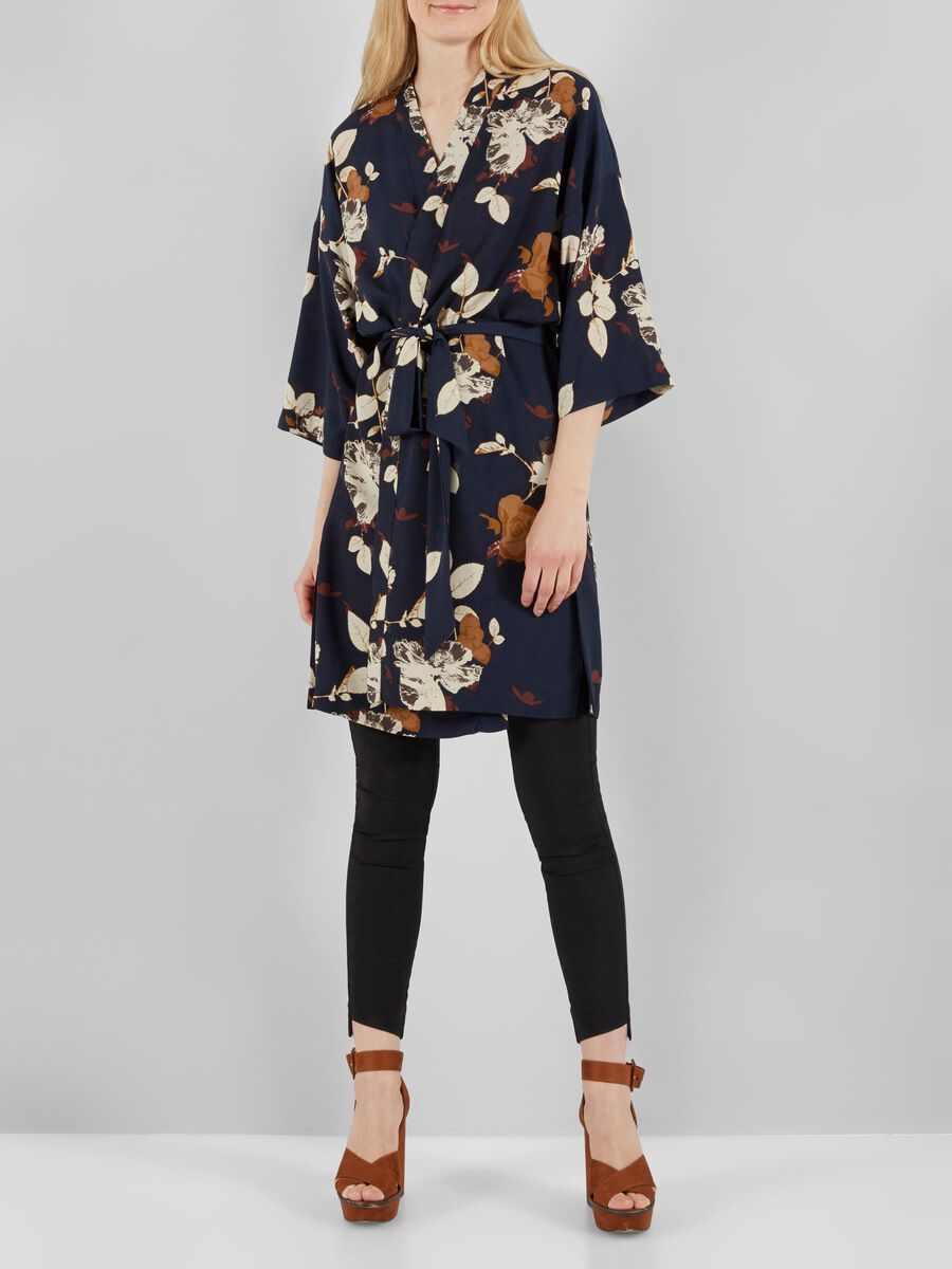 Y.A.S FEMININ BLOMSTRETE PRINTET MAHOGNI KIMONO, Navy Blazer, highres - 26009286_NavyBlazer_594324_003.jpg