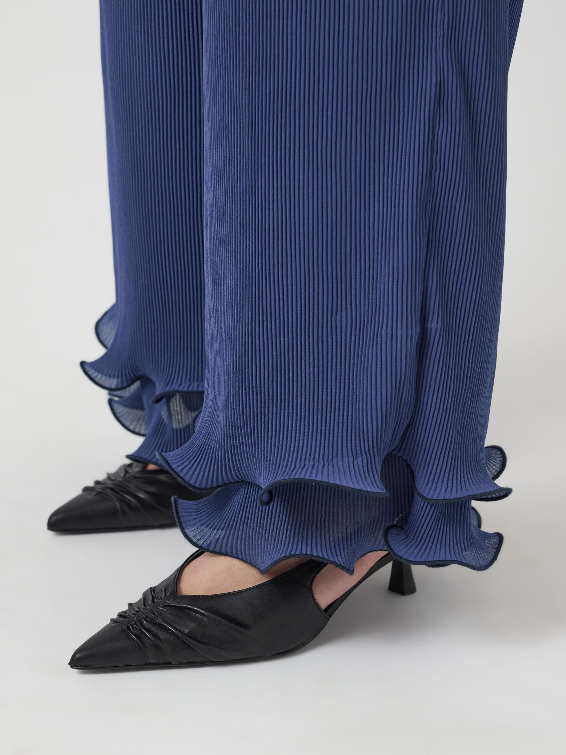 Carousel image - YASIMANI TROUSERS, Skipper Blue | 3
