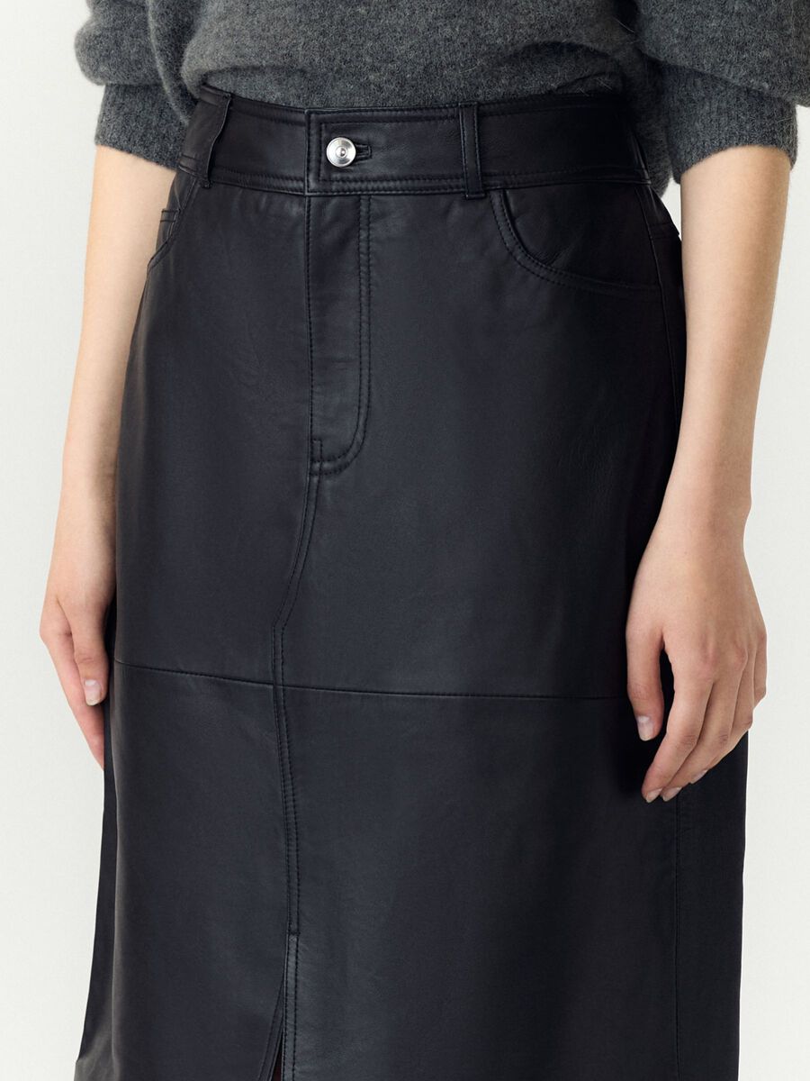 Carousel image - YASMINA LEATHER MIDI SKIRT, Black | 3