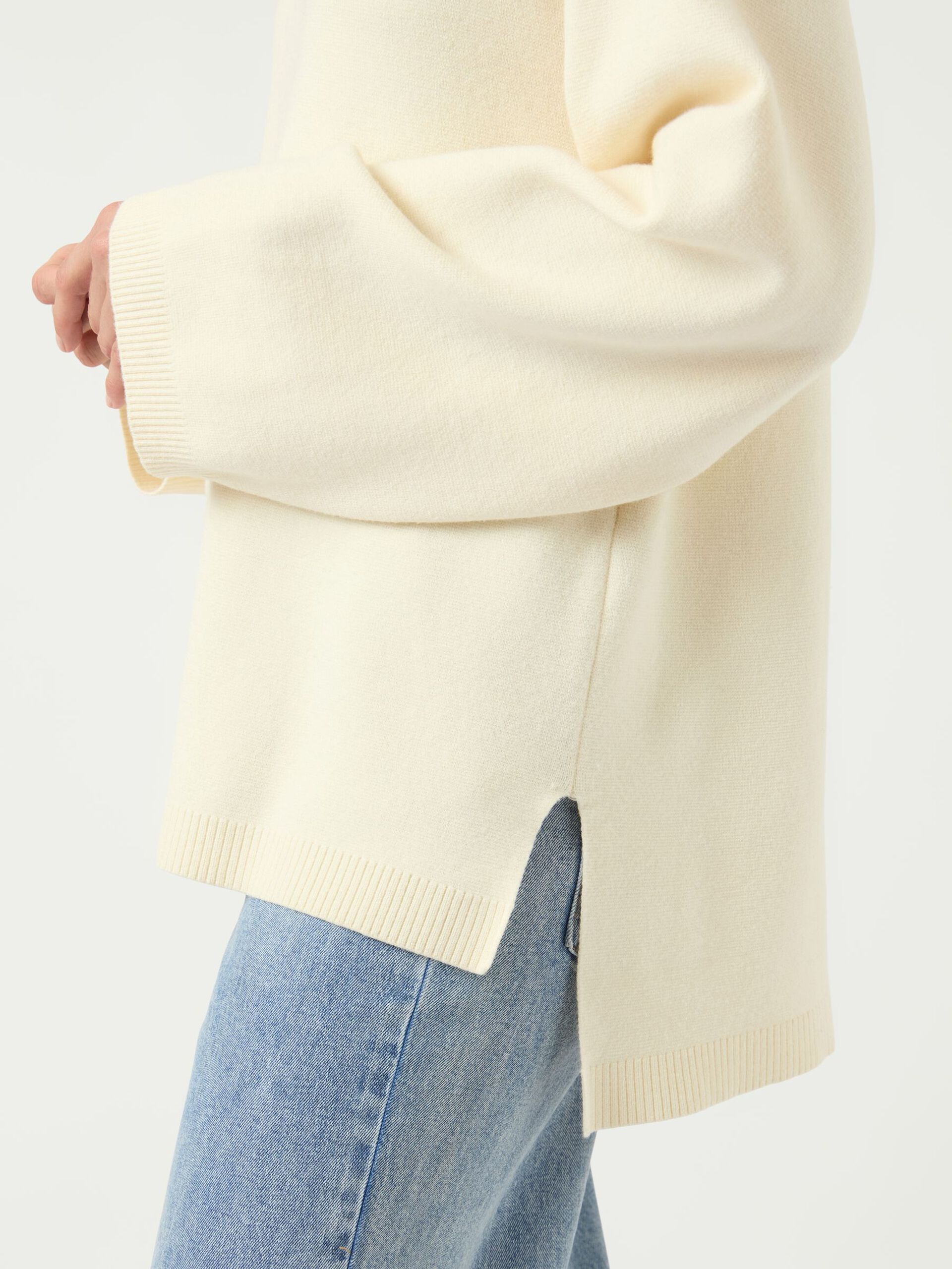 Carousel image - YASELMA STRICKPULLOVER, Birch | 3