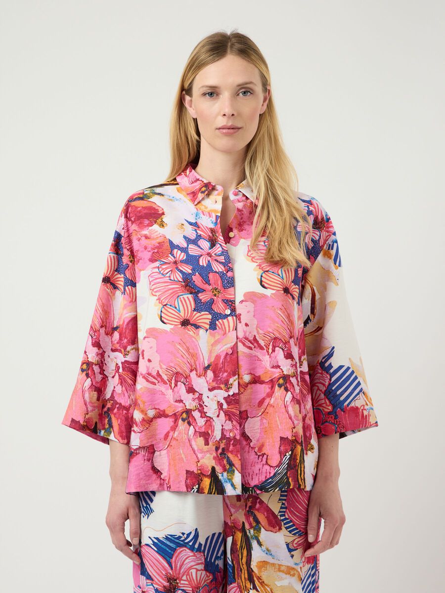 Product carousel image - YASDELPHI 3/4 SLEEVED SHIRT, Sachet Pink | 1