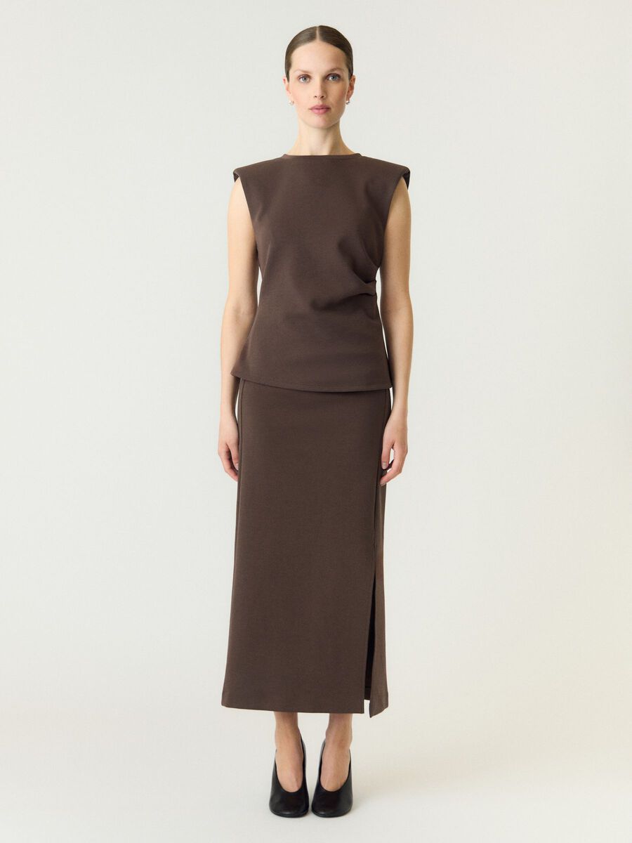 Carousel image - YASPINA TOP SIN MANGAS, Chocolate Brown | 4