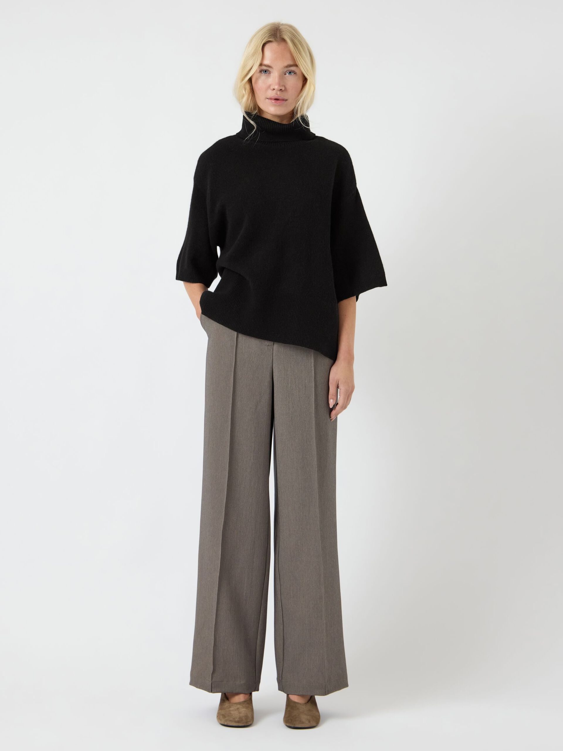Carousel image - YASEMILA KNITTED PULLOVER, Black | 4