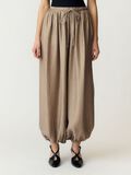 Product image thumbnail - YASHALLY - TMH COUPE BALLON PANTALON, Timber Wolf | 1