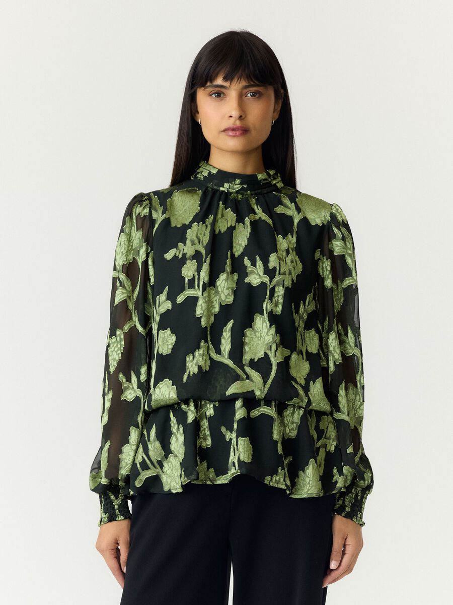 Product tile image YASDASH LS  TOP, Black 26042423_Black_1334336