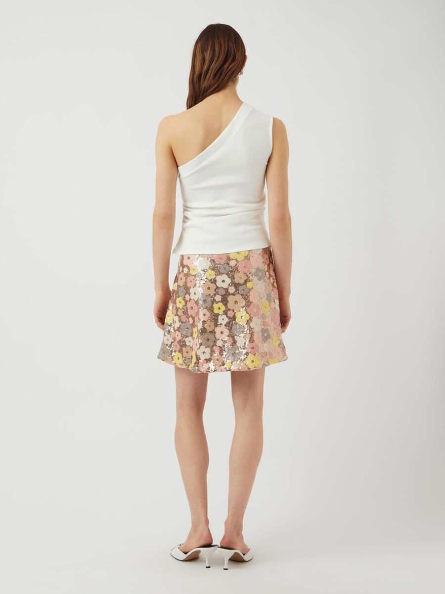YAS YASLALEA HW SEQUIN SHORT SKIRT, French Vanilla, highres - 26037763_FrenchVanilla_1189399_004.jpg