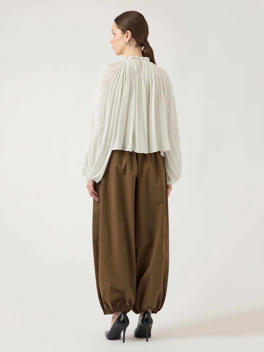 Product carousel image - YASBELLA  LONG SLEEVED TOP, Pristine | 2