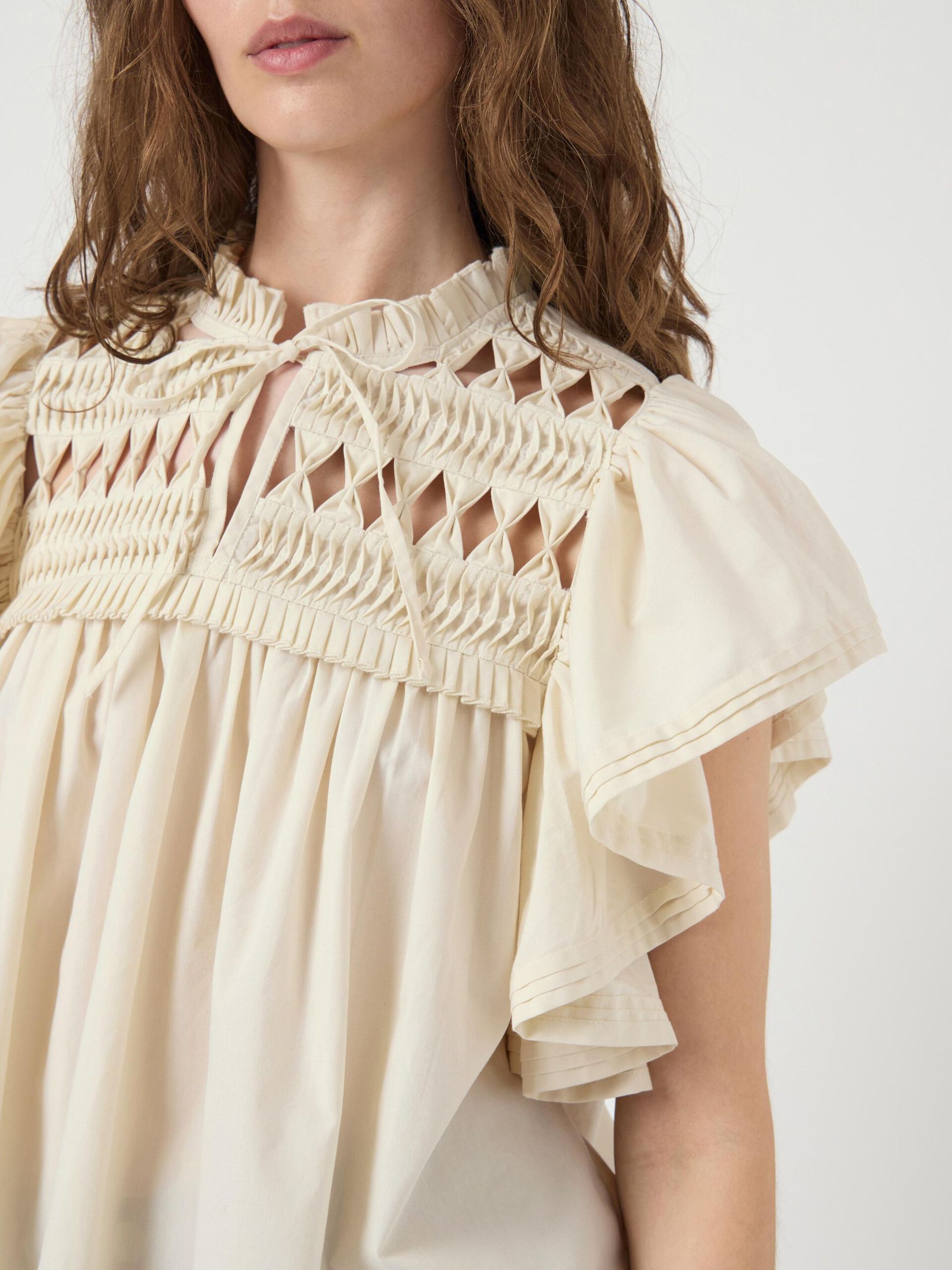 Carousel image - YASLUERA BLUSE MIT KURZEN ÄRMELN, Birch | 3