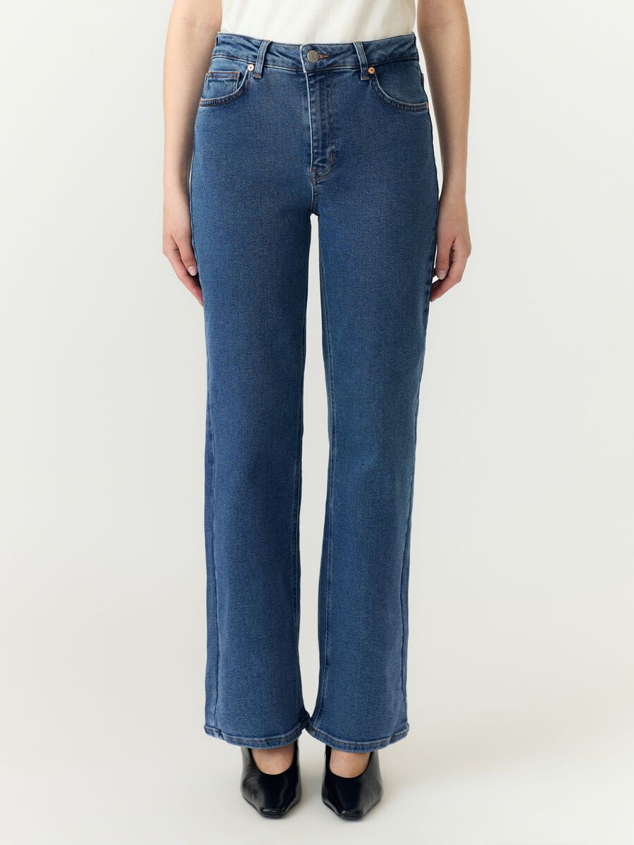 Product tile image - YASROSIE HW STRAIGHT FIT JEANS, Medium Blue Denim | 26038508_MediumBlueDenim