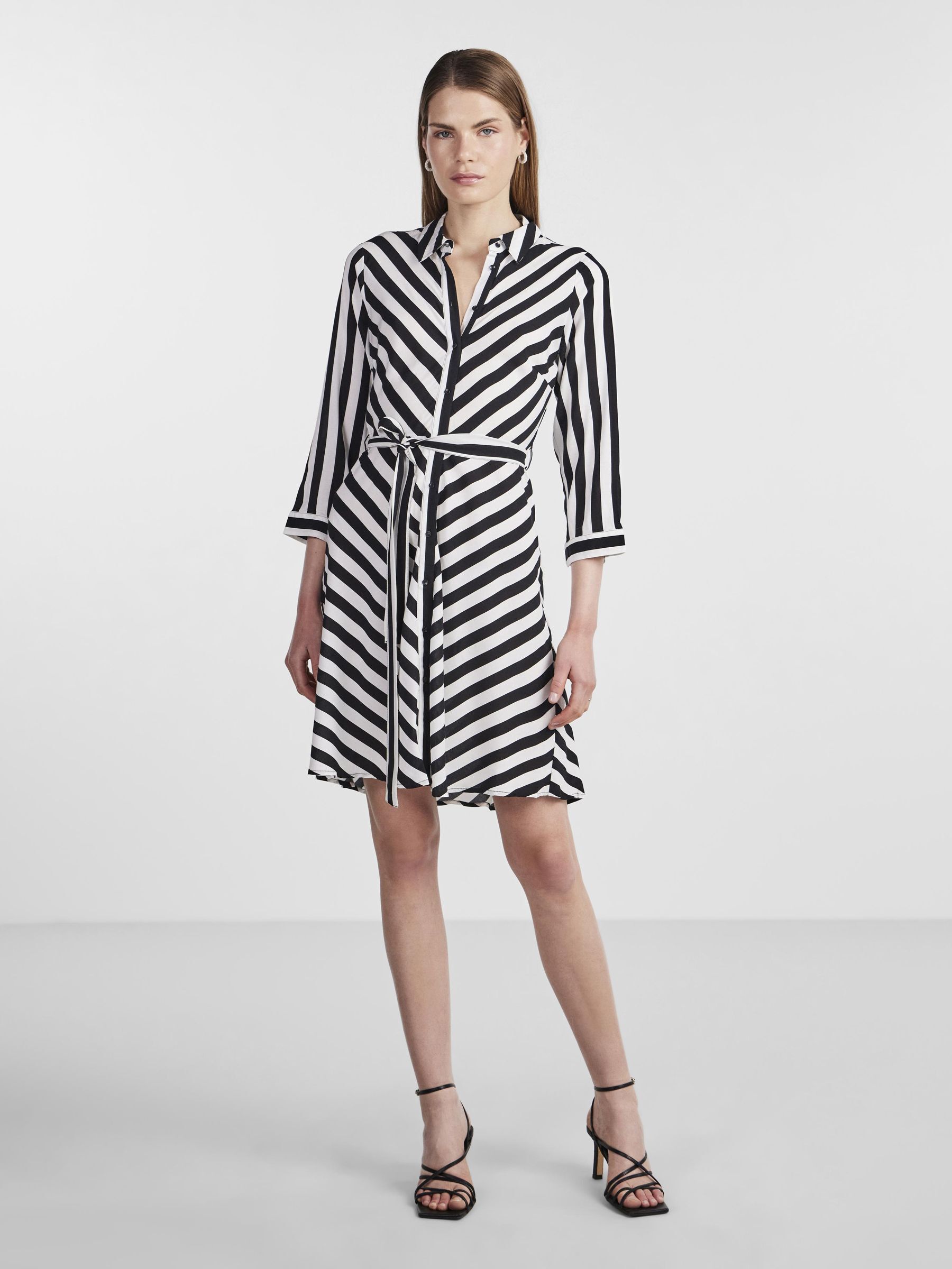 Black and white long shirt dress sales