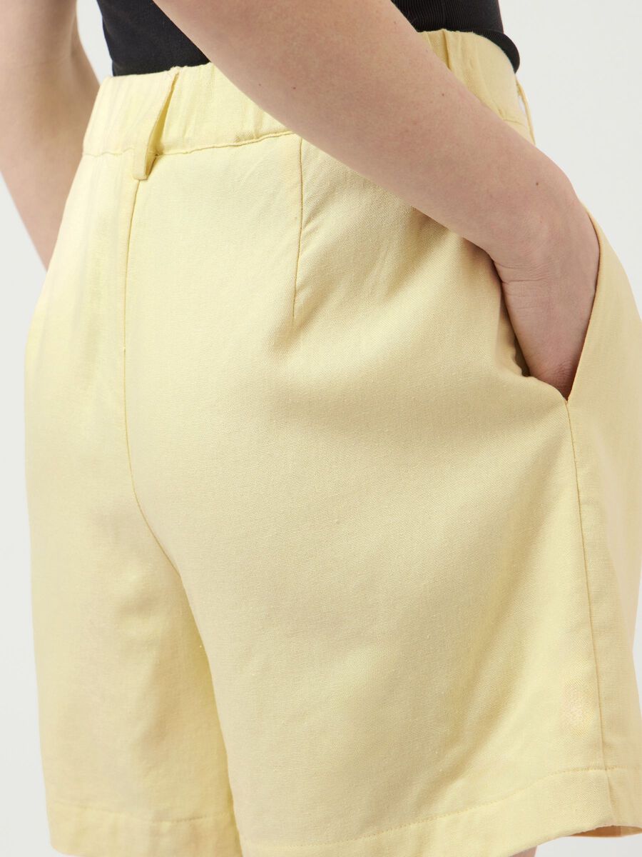 Carousel image - YASLIRMA HW  SHORTS, Anise Flower | 5