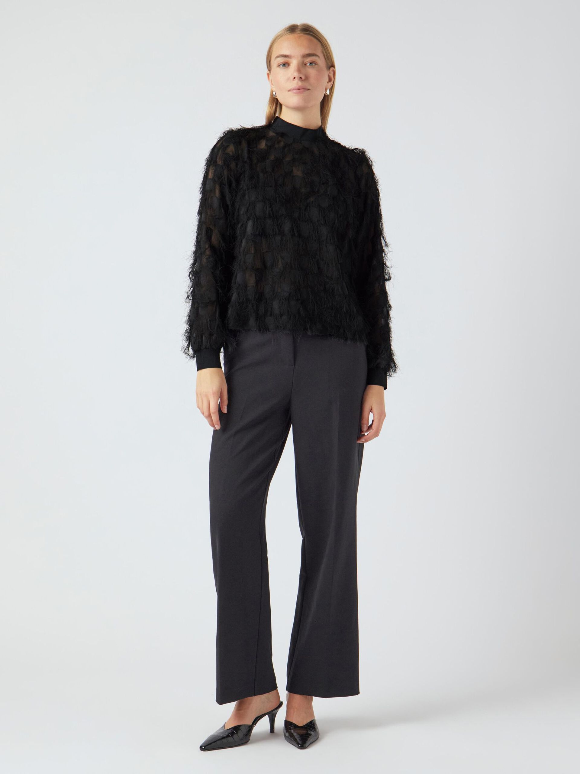 Carousel image - YASDIO BLOUSE, Black | 4