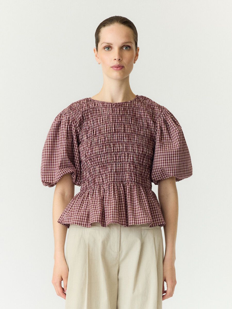 Product tile image YASVINA 2/4 TOPP, Huckleberry 26042316_Huckleberry_1332470