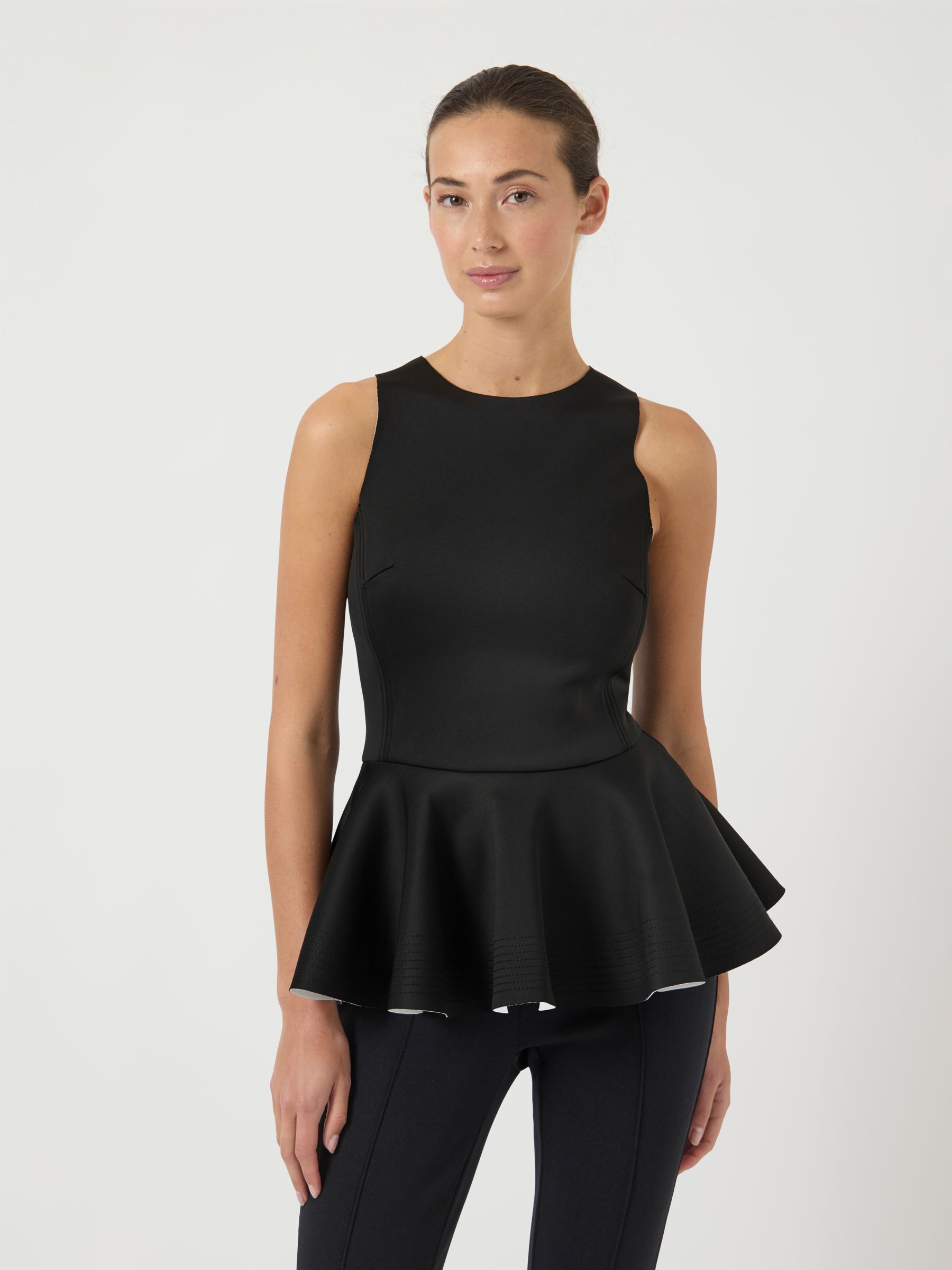 YASNAOMI SLEEVELESS TOP | Black | YAS® UK