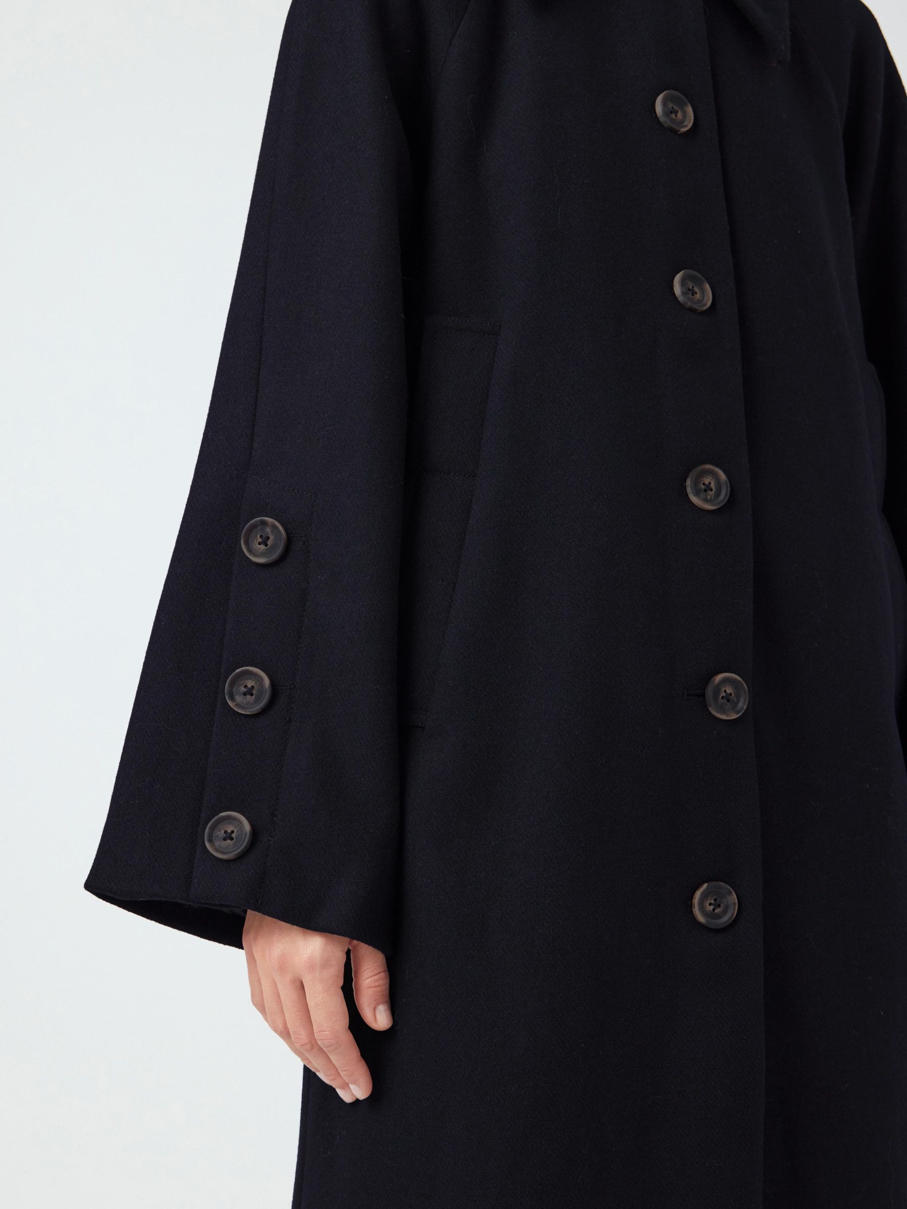 YASQUARTZ COAT | Black | YAS® UK