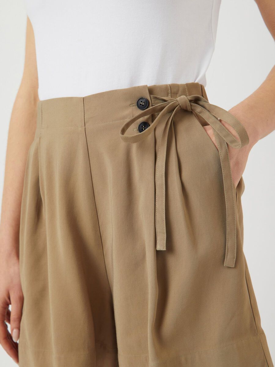 Carousel image - YASARI SHORTS, Taupe Gray | 3
