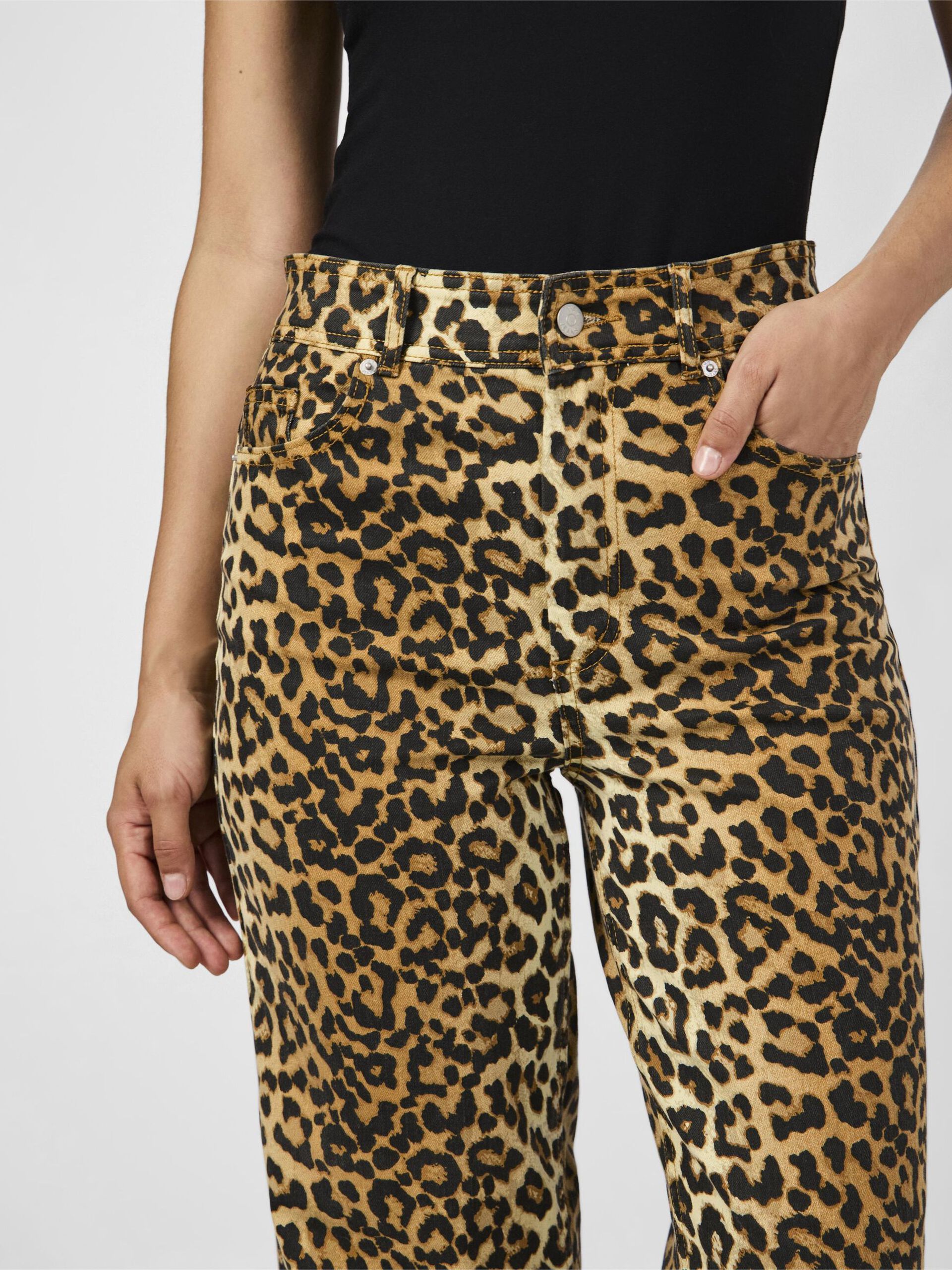 Carousel image - YASLEONORA JEANS, Nomad | 5