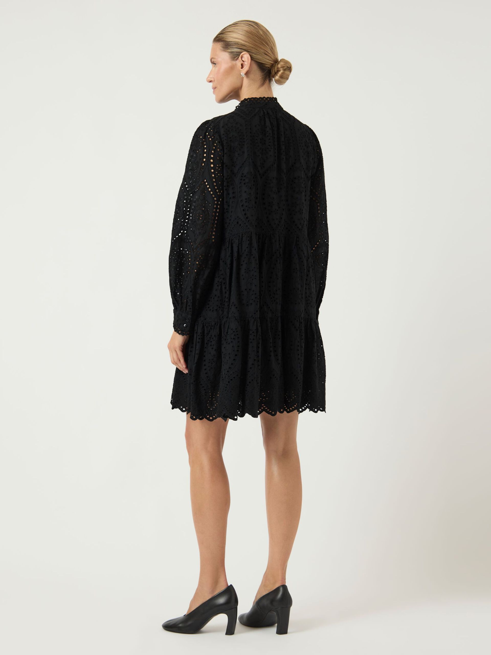Carousel image - YASHOLI KLEID, Black | 4