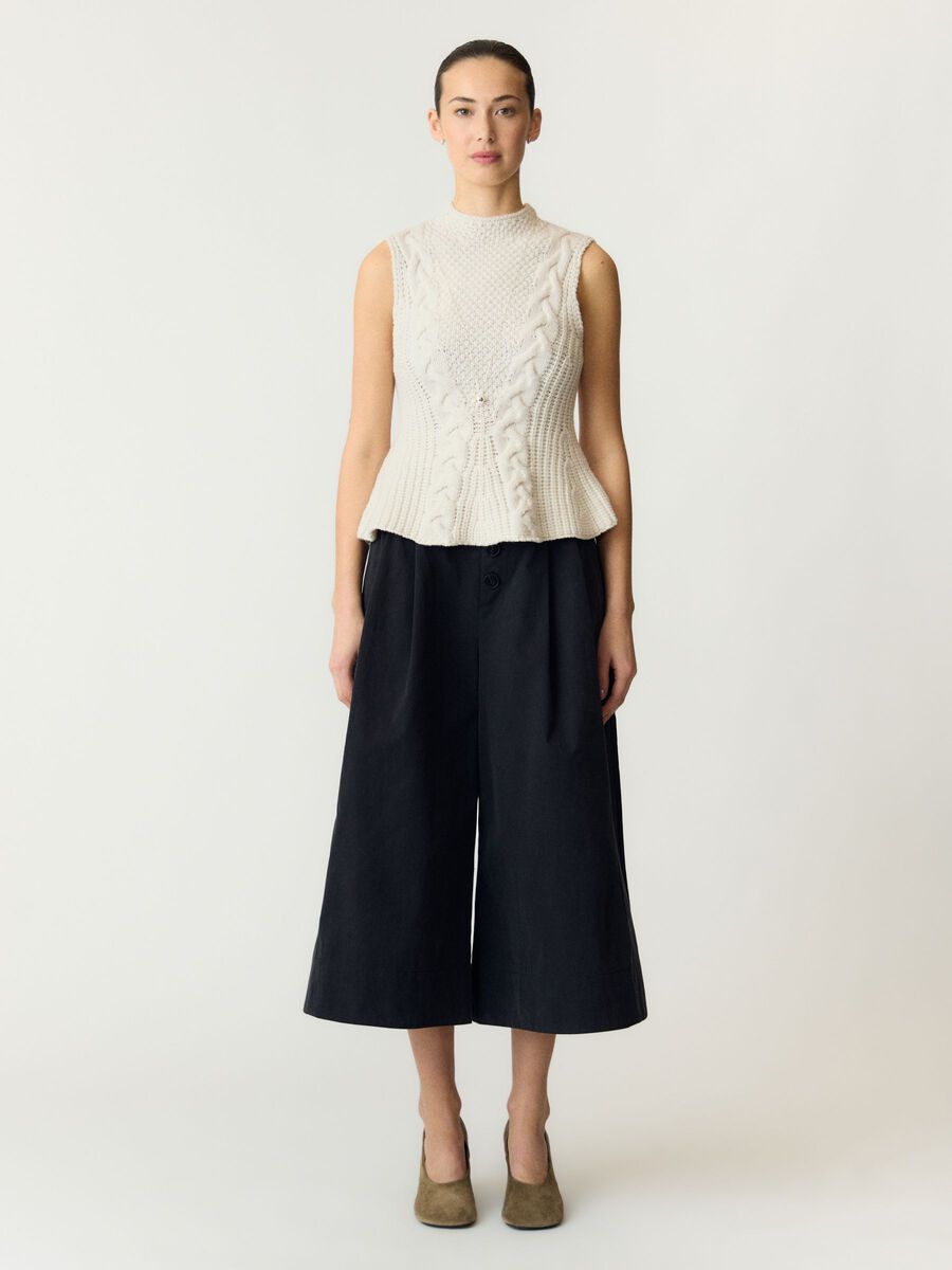 Carousel image 3 YASPEPPA KNIT TOP, Pristine