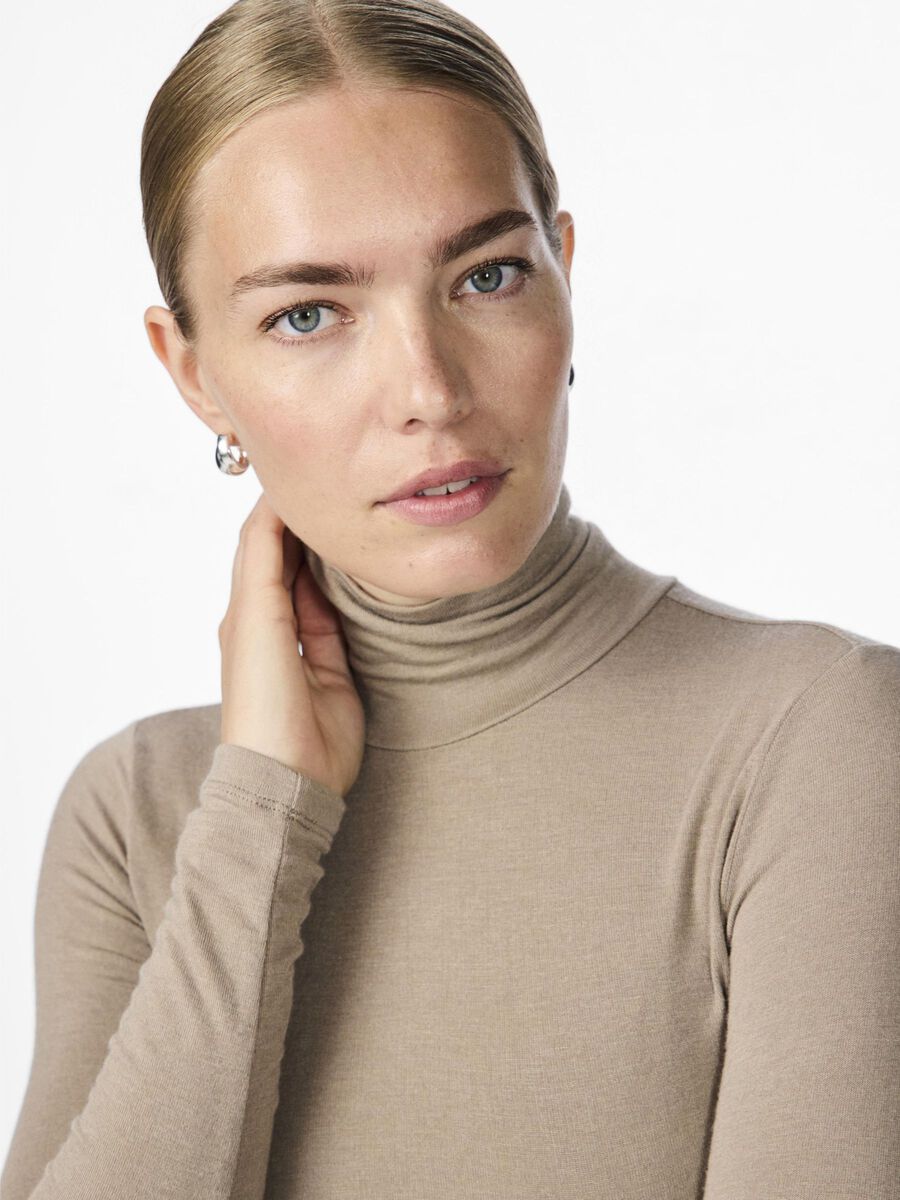 Carousel image - YASWOOLA ULDBLANDING STRIKKET TOP, Fungi | 3