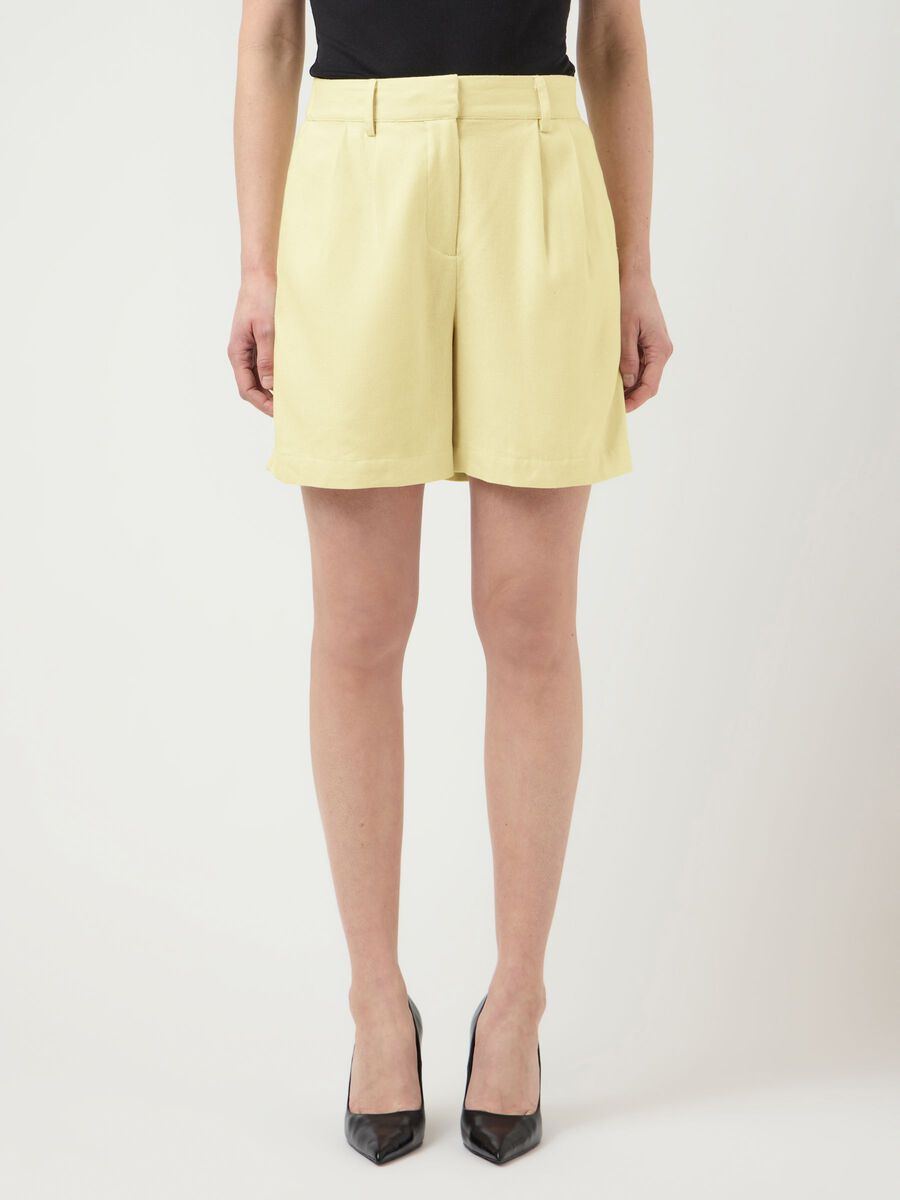 Product carousel image - YASLIRMA HW  SHORTS, Anise Flower | 1