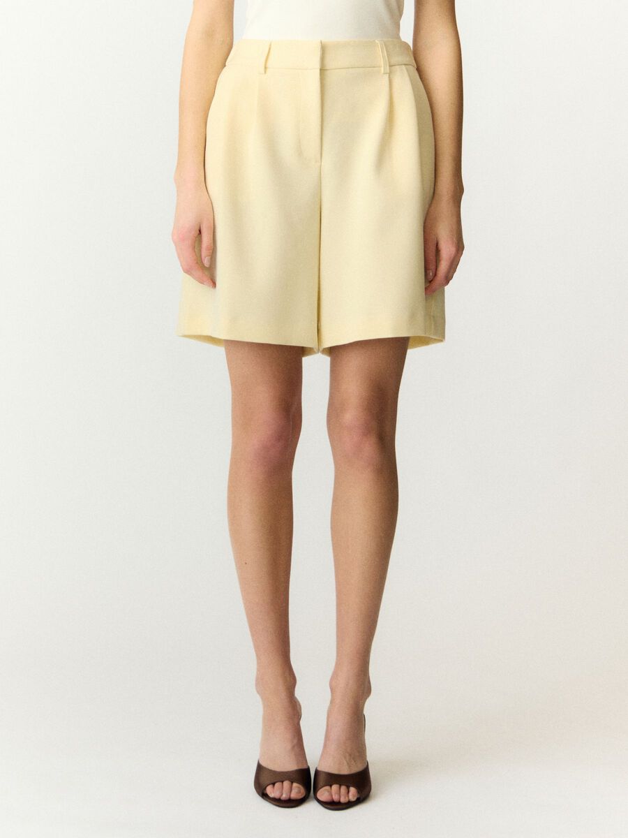 Carousel image - YASLIKKA MW SHORTS, Anise Flower | 1