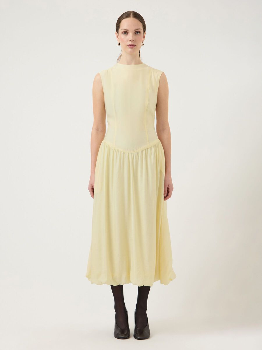 Product carousel image - YASKRISSI BUBBLE HEM MIDI DRESS, Anise Flower | 2