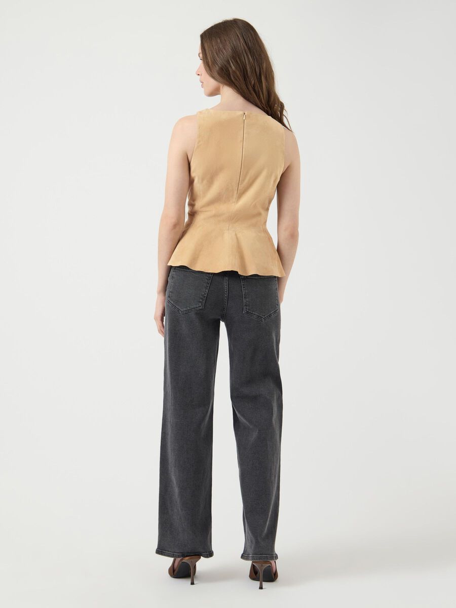 Product carousel image - TOPP, Lark | 2